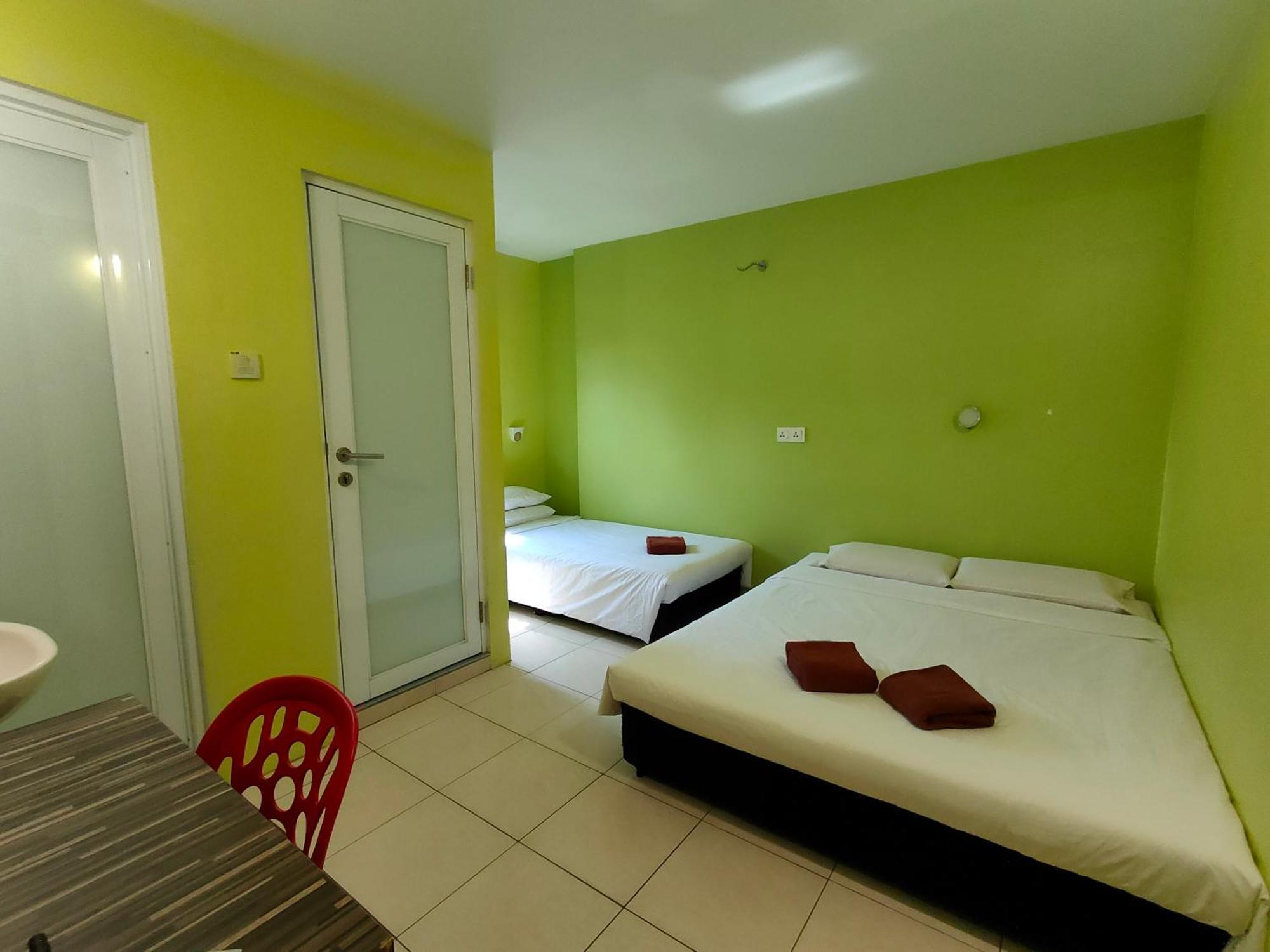 Walk Inn Miri Exterior photo